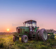 Fototapeta RE0800016 TRAKTOR